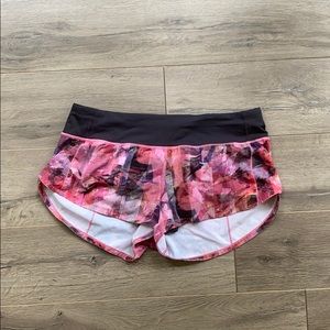 Lululemon Speed Up Shorts Size 8
